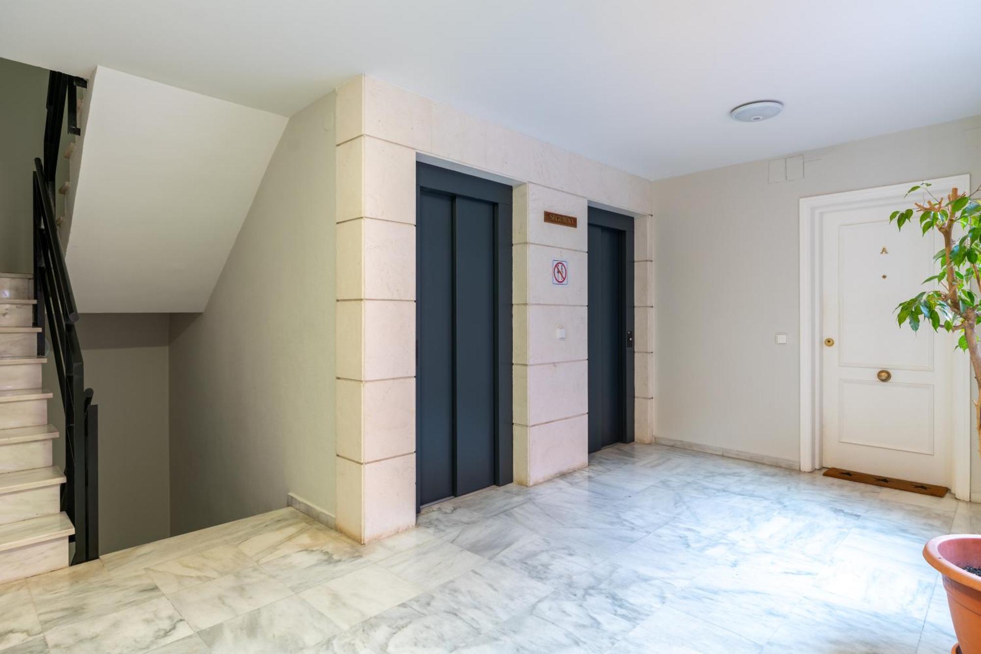 Cn2 2bd 2bth Con Piscina Y Aparcamiento Excelente Ubicacion Apartment *